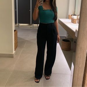 Aritzia Black Effortless Pant